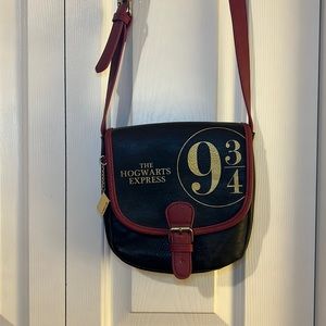 Harry Potter Hogwarts Express 9 3/4 Purse